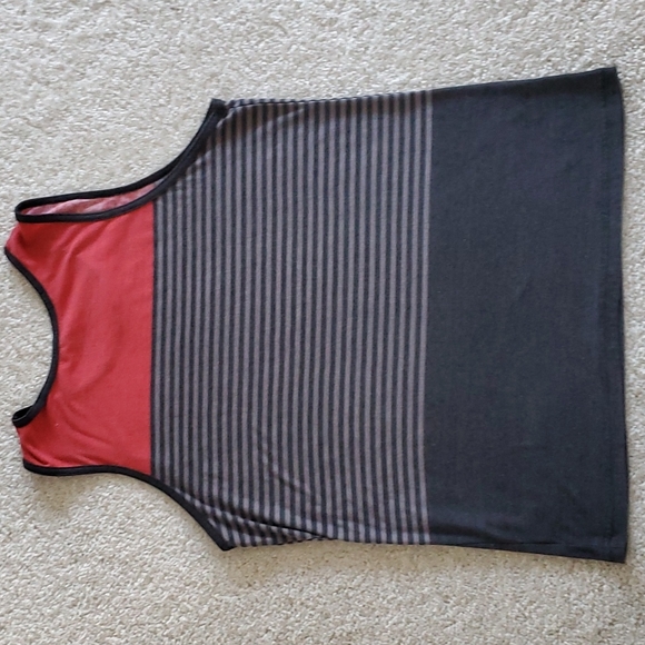 Shirt - Picture 2 of 2